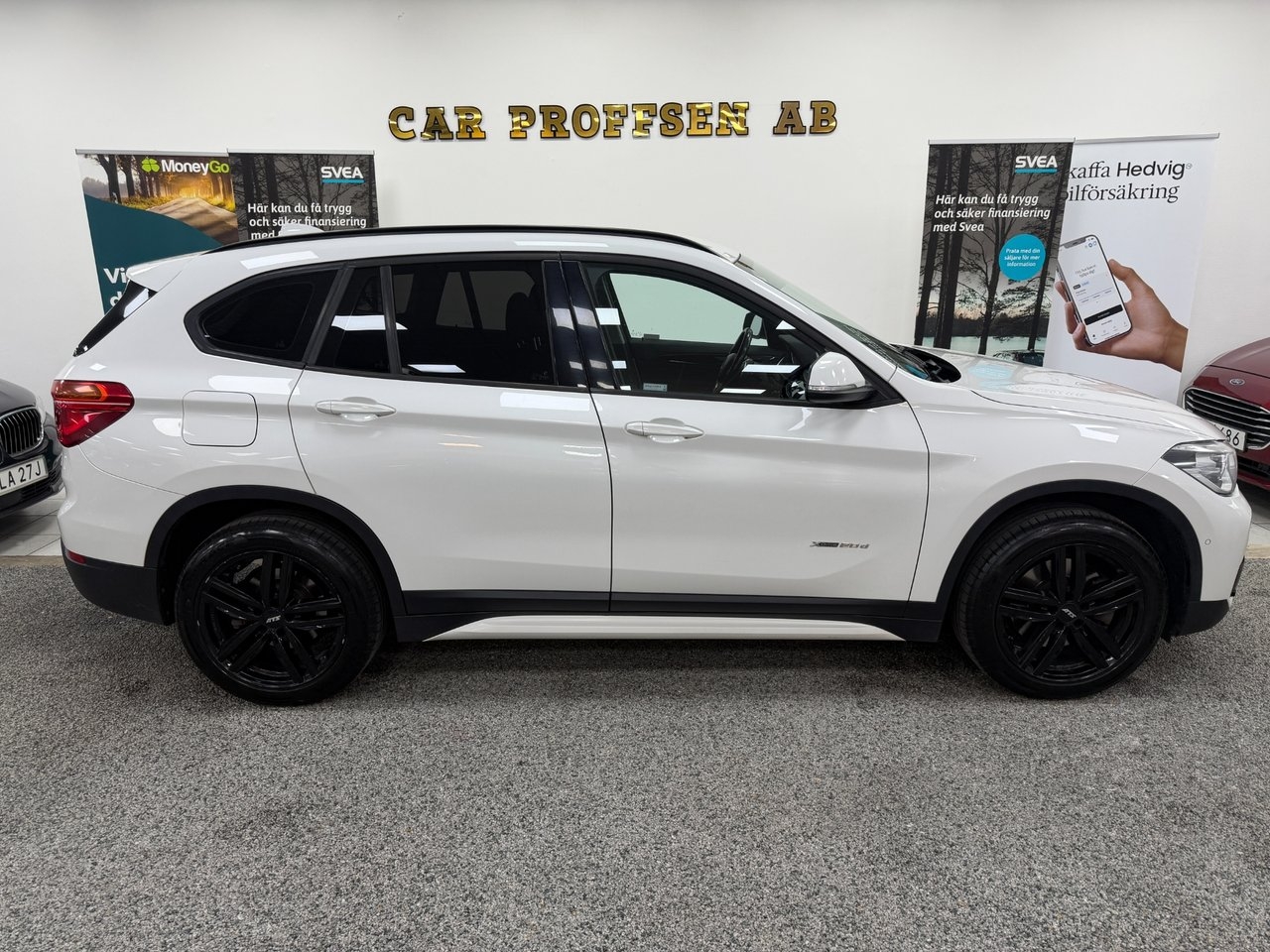 BMW X1 xDrive20d NY BESIKTIAD NY SERVAD 2017, bild 5/21