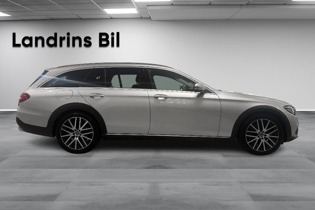 Mercedes-Benz E 2020, bild 4/10