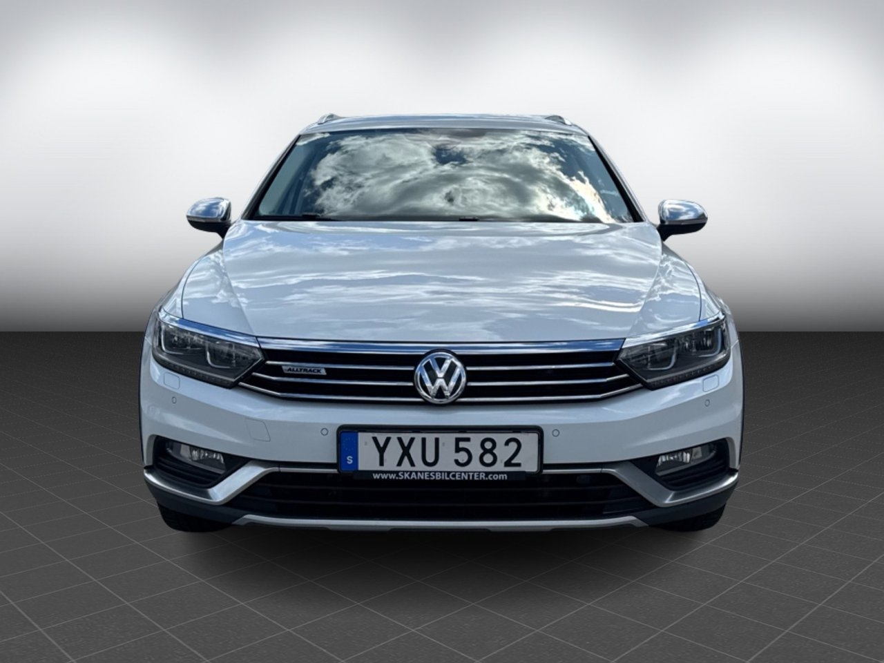 Volkswagen Passat 2018, bild 2/10