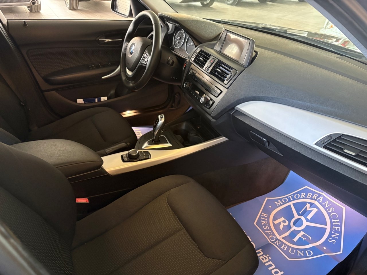 BMW 118 d 5-dörrars Steptronic Euro 5 2014, photo 6/6