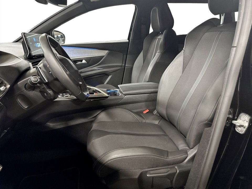 Peugeot 5008 GT 1.2 130hk Aut 2024, bild 5/10