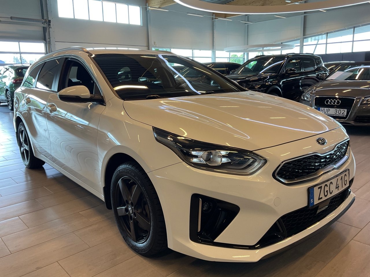 Kia Ceed Sportswagon Plug-in Hybrid DCT 2020, bild 3/10