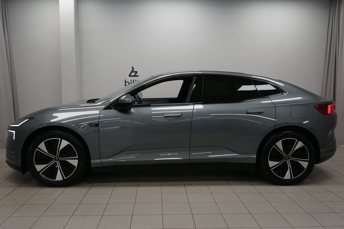 Polestar 4 2026, kuva 2/10
