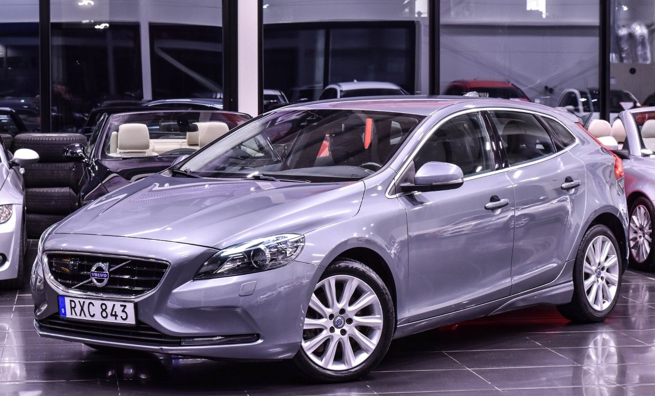 Volvo V40