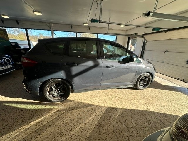 Ford C-Max 1.6 TDCi Trend Euro 5 2012, bild 6/14