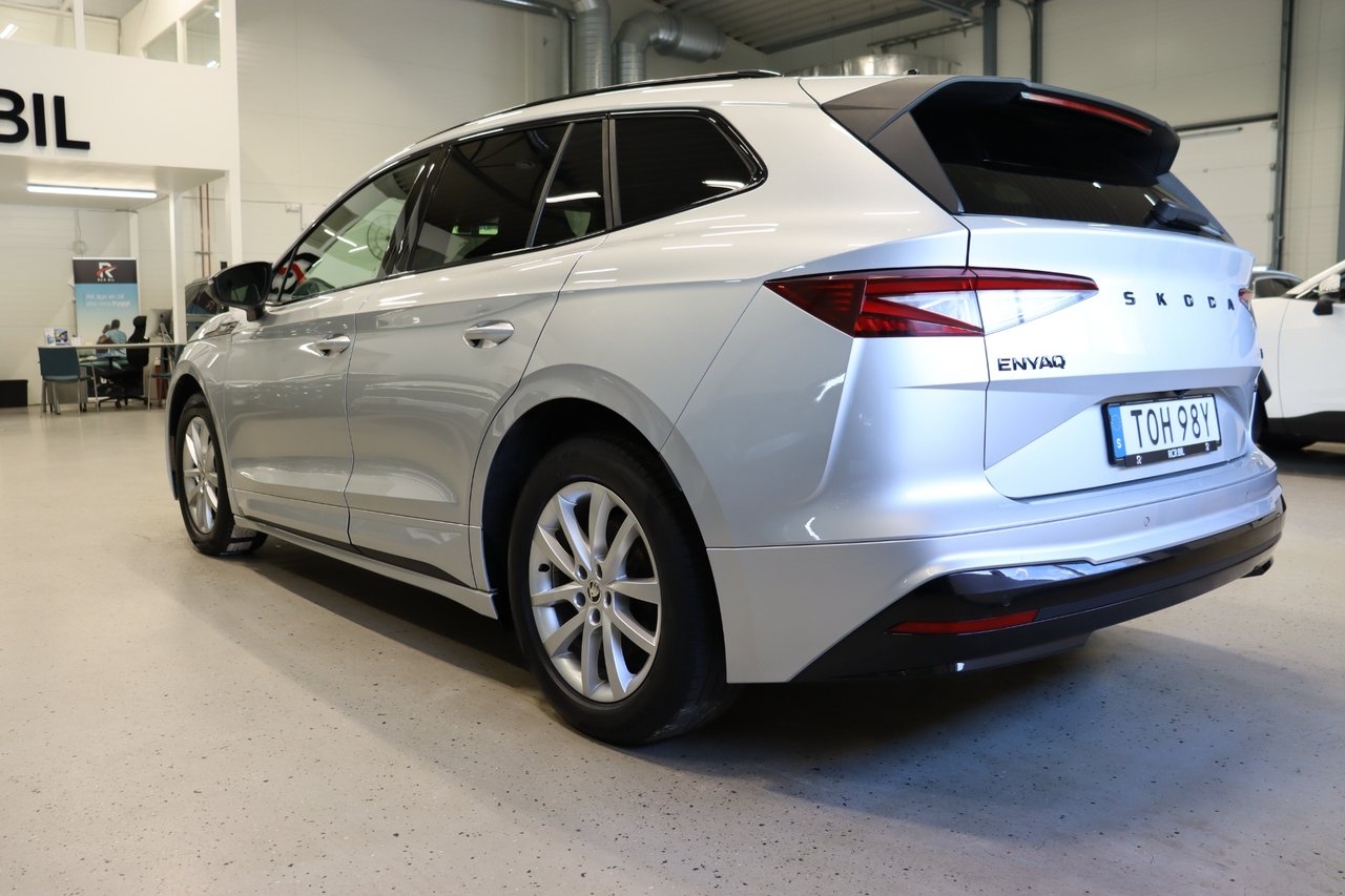 Skoda Enyaq 2023, bild 6/10