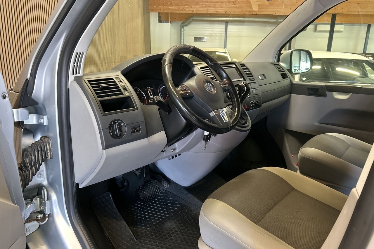 Volkswagen Transporter 2015, bild 6/10