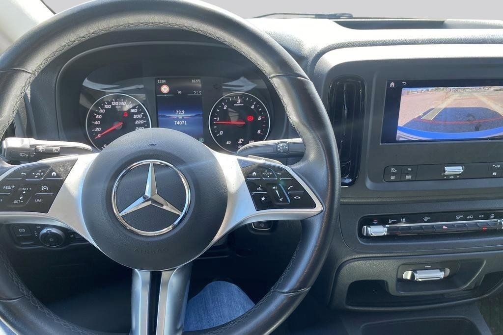 Mercedes-Benz Vito 2025, photo 7/10