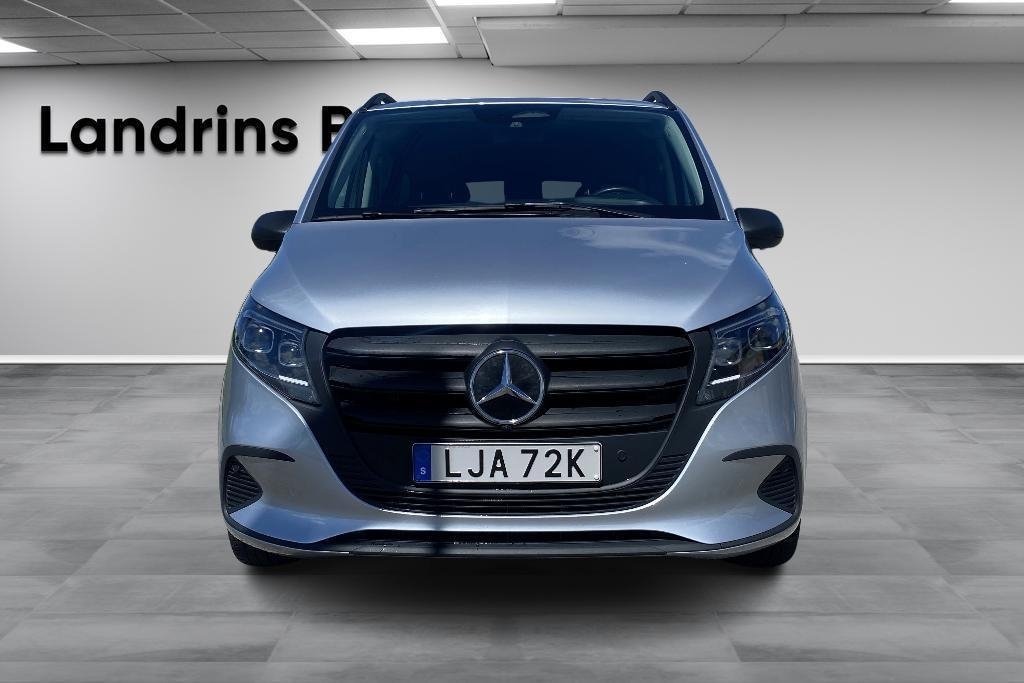 Mercedes-Benz Vito 2025, photo 2/10