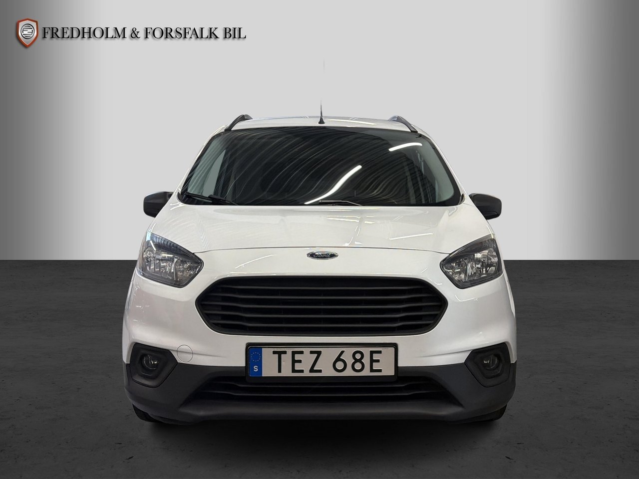 Ford Transit Courier 2020, kuva 7/10