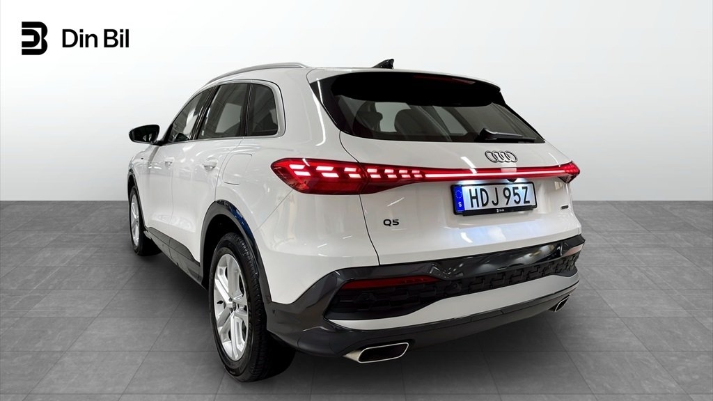 Audi Q5 2025, photo 3/10