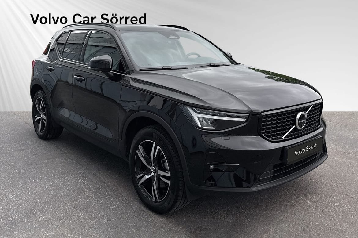 Volvo XC40 B3 FWD Bensin Plus Dark 2026, bild 6/10