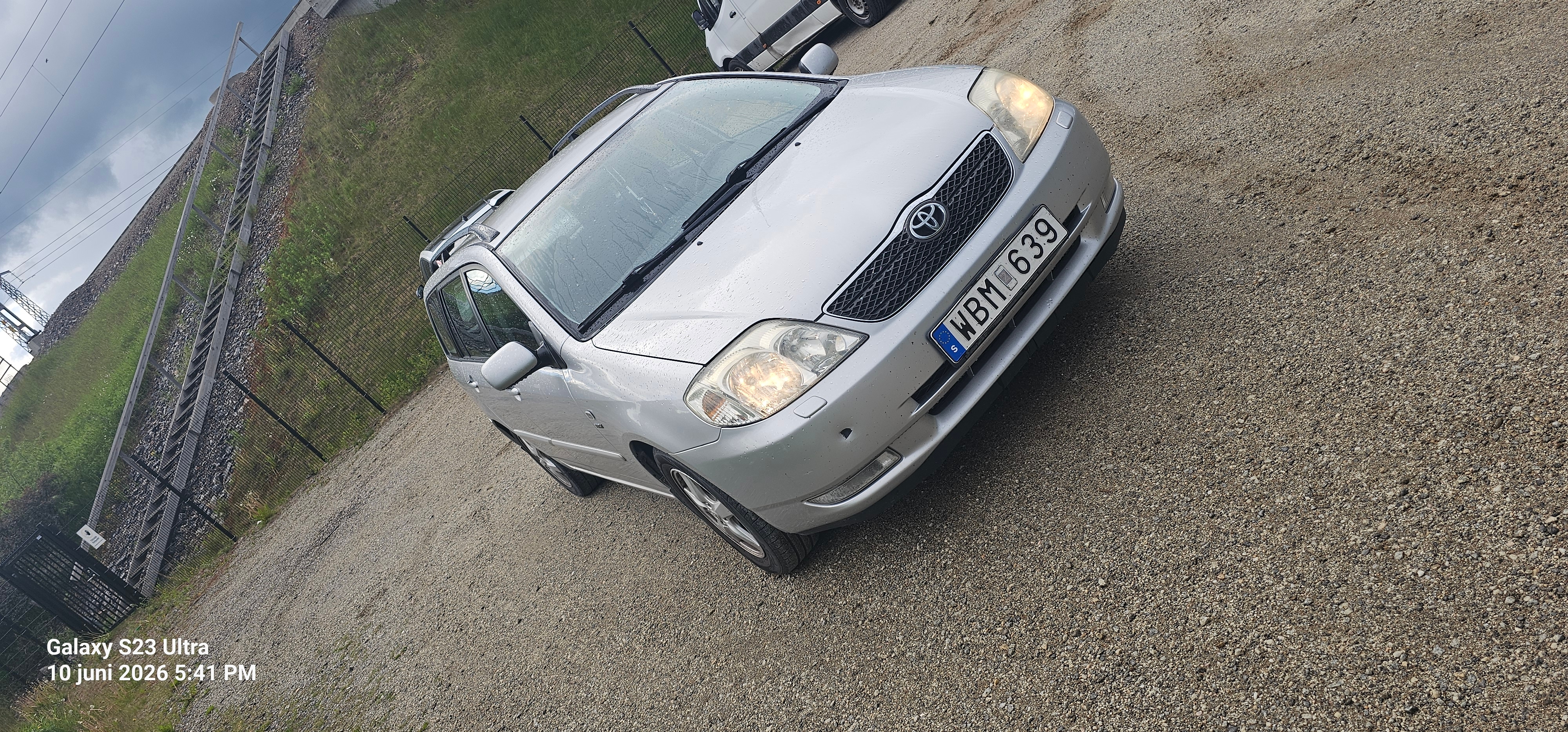 Toyota Corolla Kombi 1.6 VVT-i Manuell 2004, bild 5/10