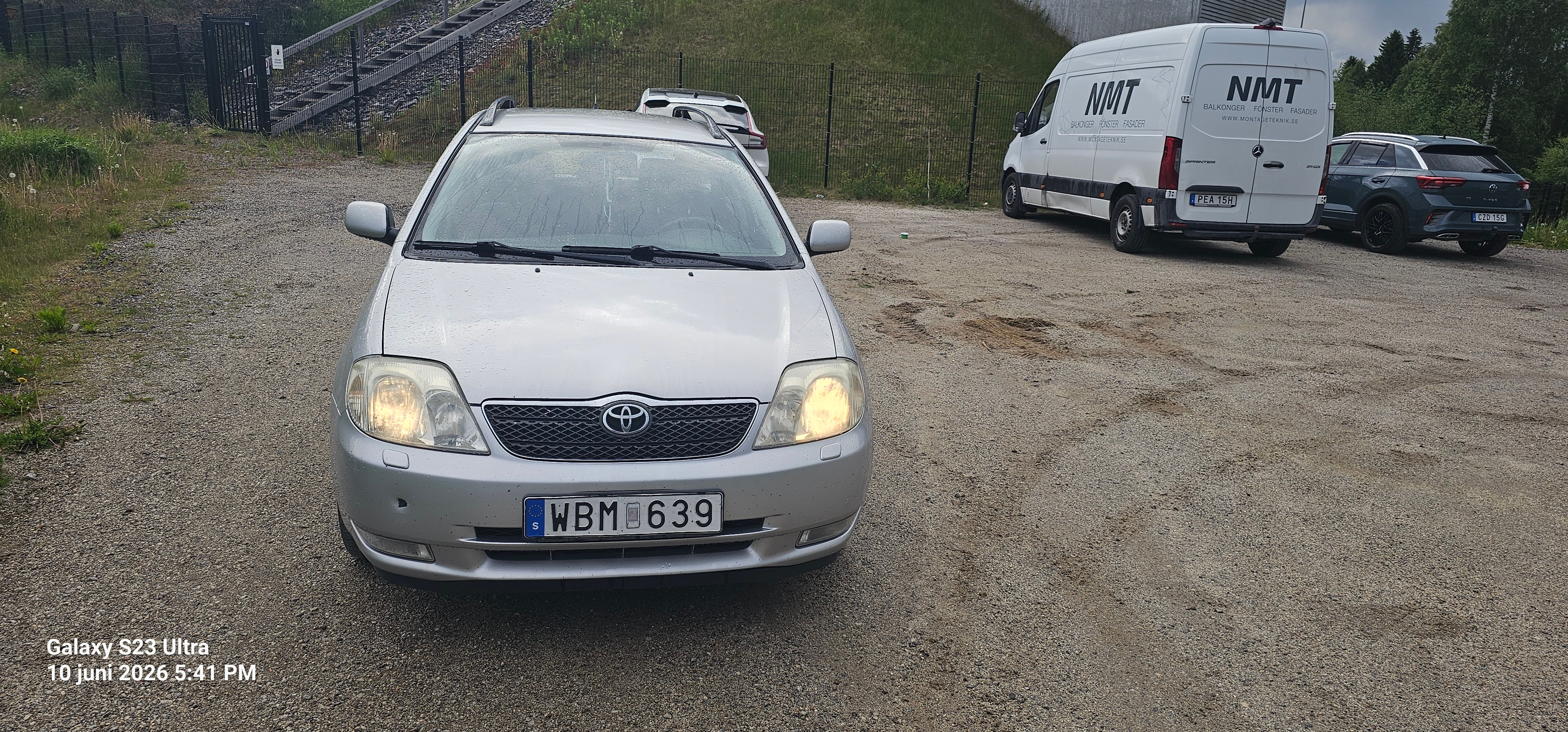 Toyota Corolla Kombi 1.6 VVT-i Manuell 2004, bild 4/10