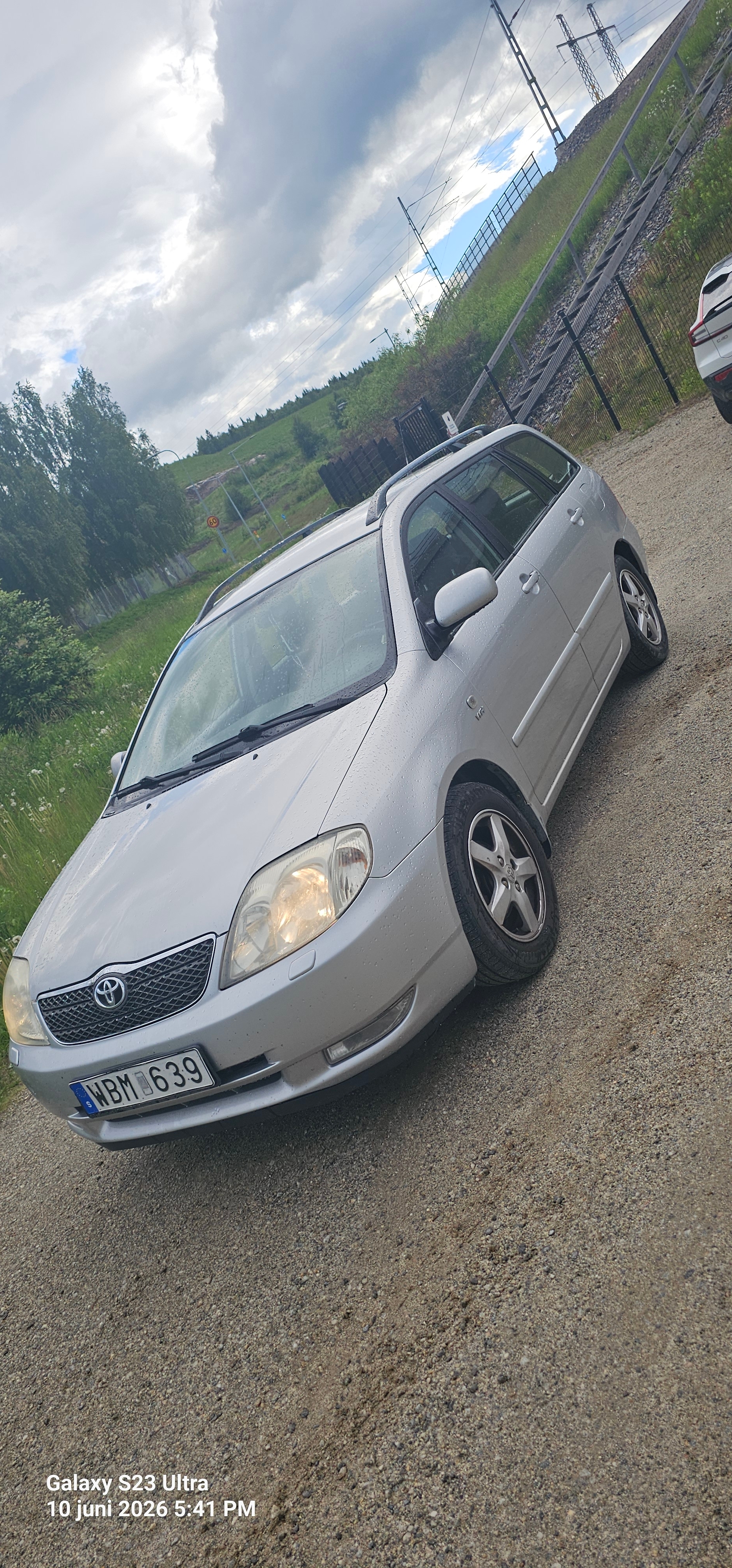 Toyota Corolla Kombi 1.6 VVT-i Manuell 2004, bild 3/10
