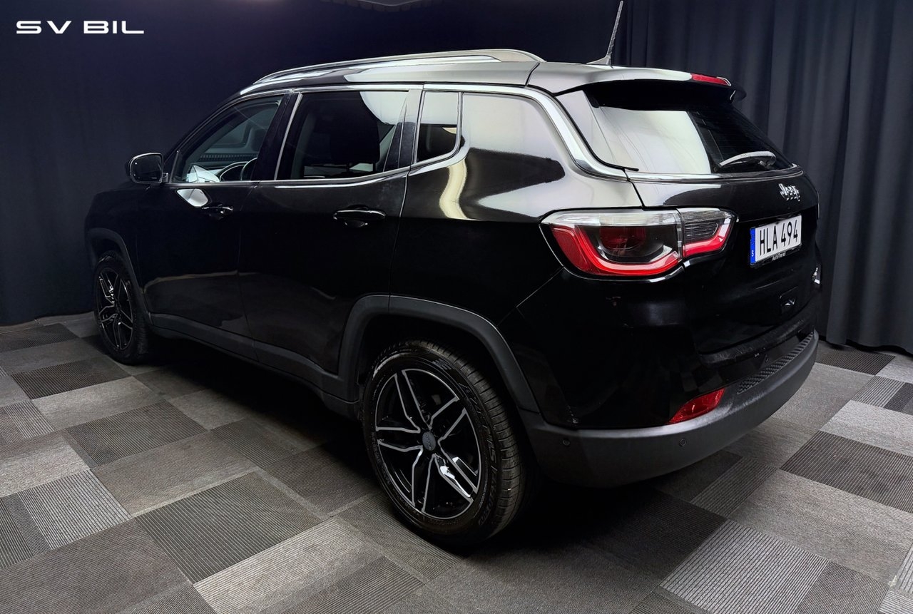 Jeep Compass 2018, photo 6/10
