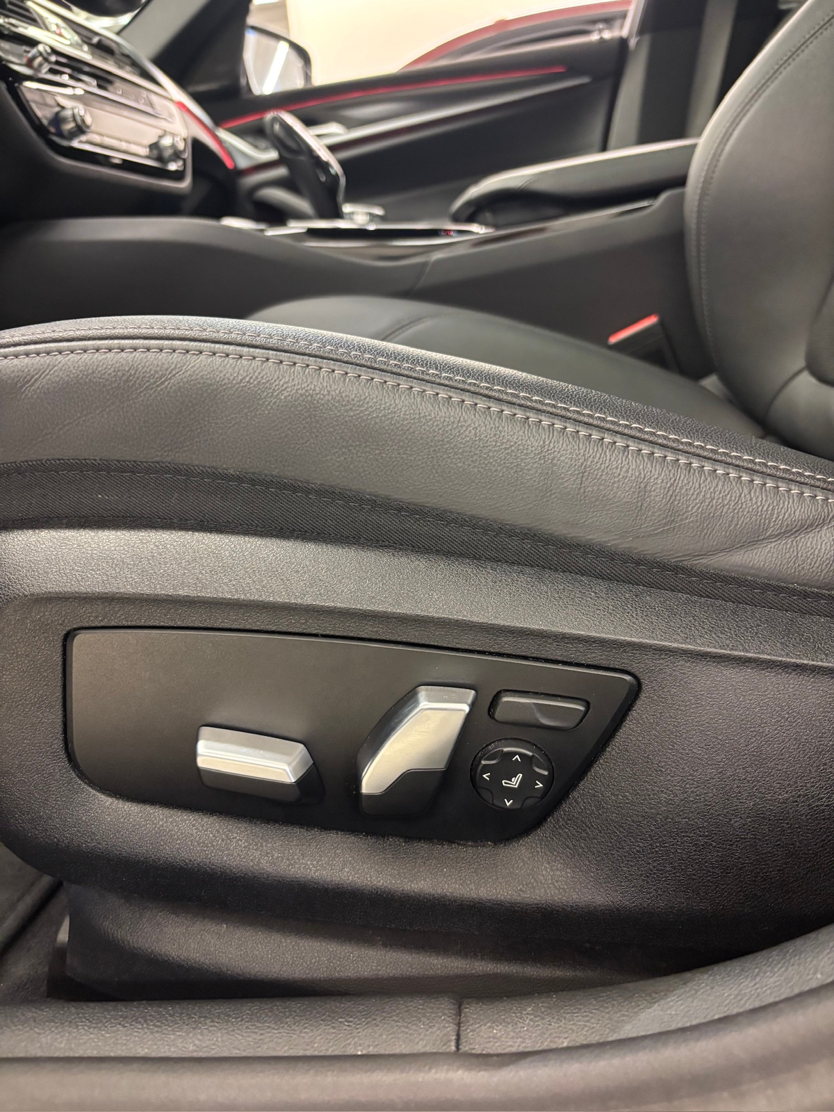 BMW 530 e M-Sport 2023, bild 7/13