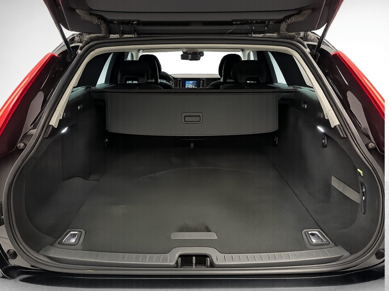 Volvo V90 2018, bild 5/29
