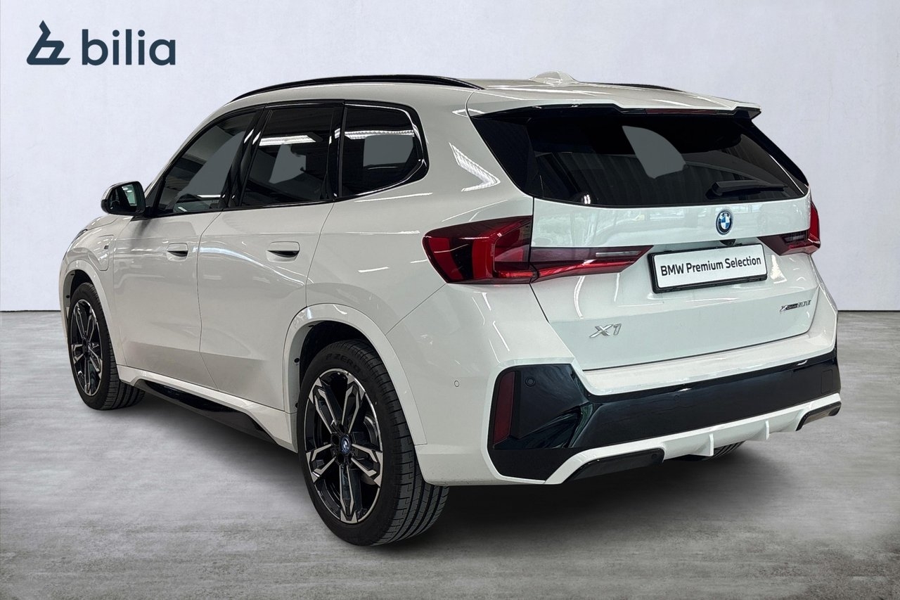 BMW X1 xDrive 30e M-Sport 2025, bild 2/10