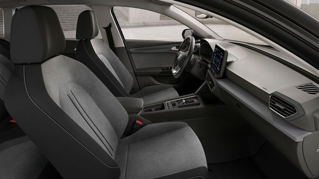 Seat Leon Sportstourer eTSI 115hk DSG 2026, bild 4/4
