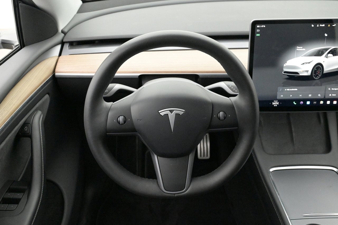 Tesla Model Y 2023, bild 7/27