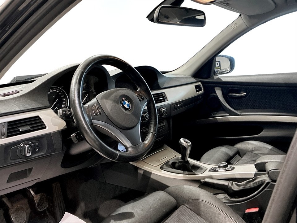 BMW 320 d Touring 184hk Xdrive 2012, bild 5/17
