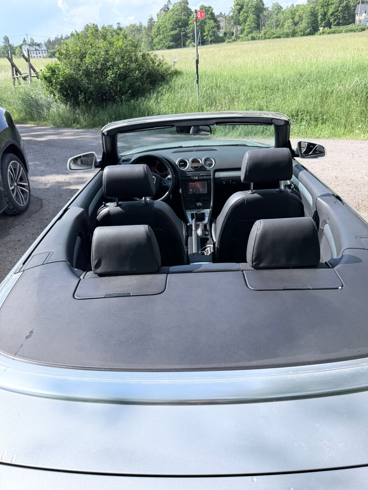 Audi Cabriolet A4 1.8 T Manuell S-line 2008, bild 2/6