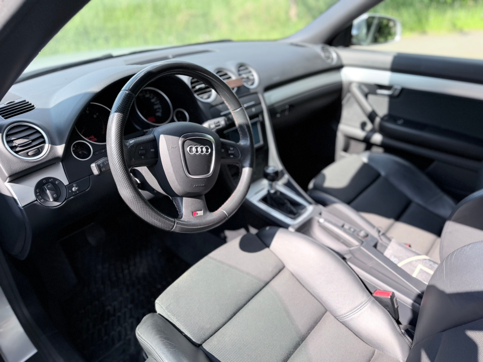 Audi Cabriolet A4 1.8 T Manuell S-line 2008, bild 4/6