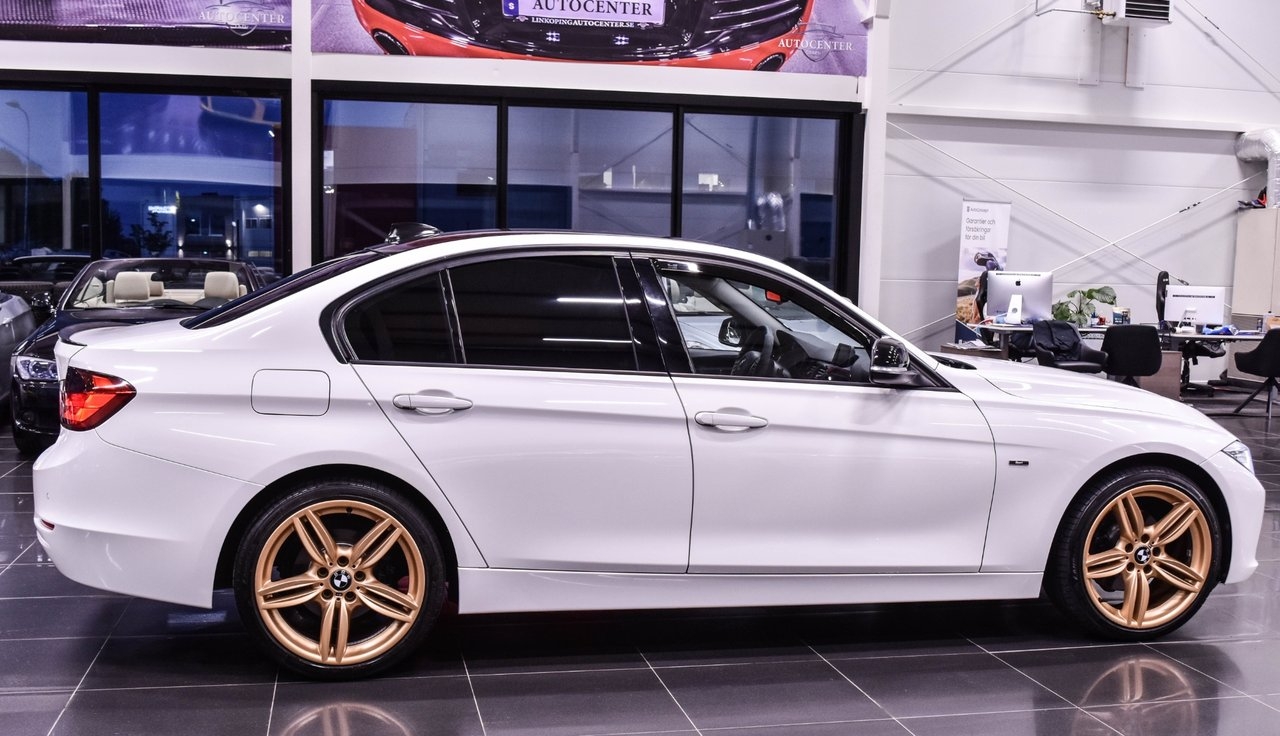 BMW 320 d xDrive Sedan Sport line Euro 5 2014, bild 4/14