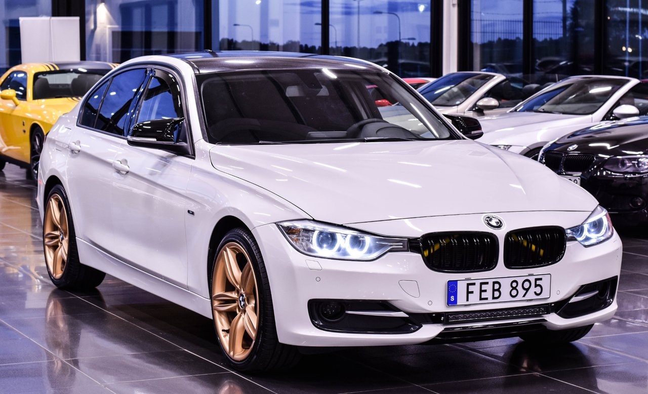BMW 320 d xDrive Sedan Sport line Euro 5 2014, bild 6/14
