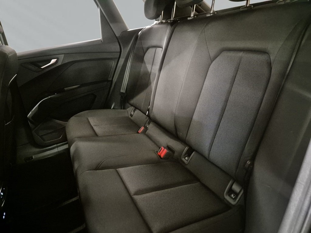 Audi Q4 e-tron 2023, bild 5/10