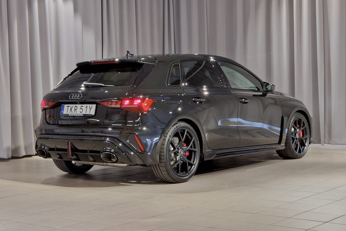 Audi RS3 SPB quattro 2.5 R5 294 DSG 2026, bild 6/10