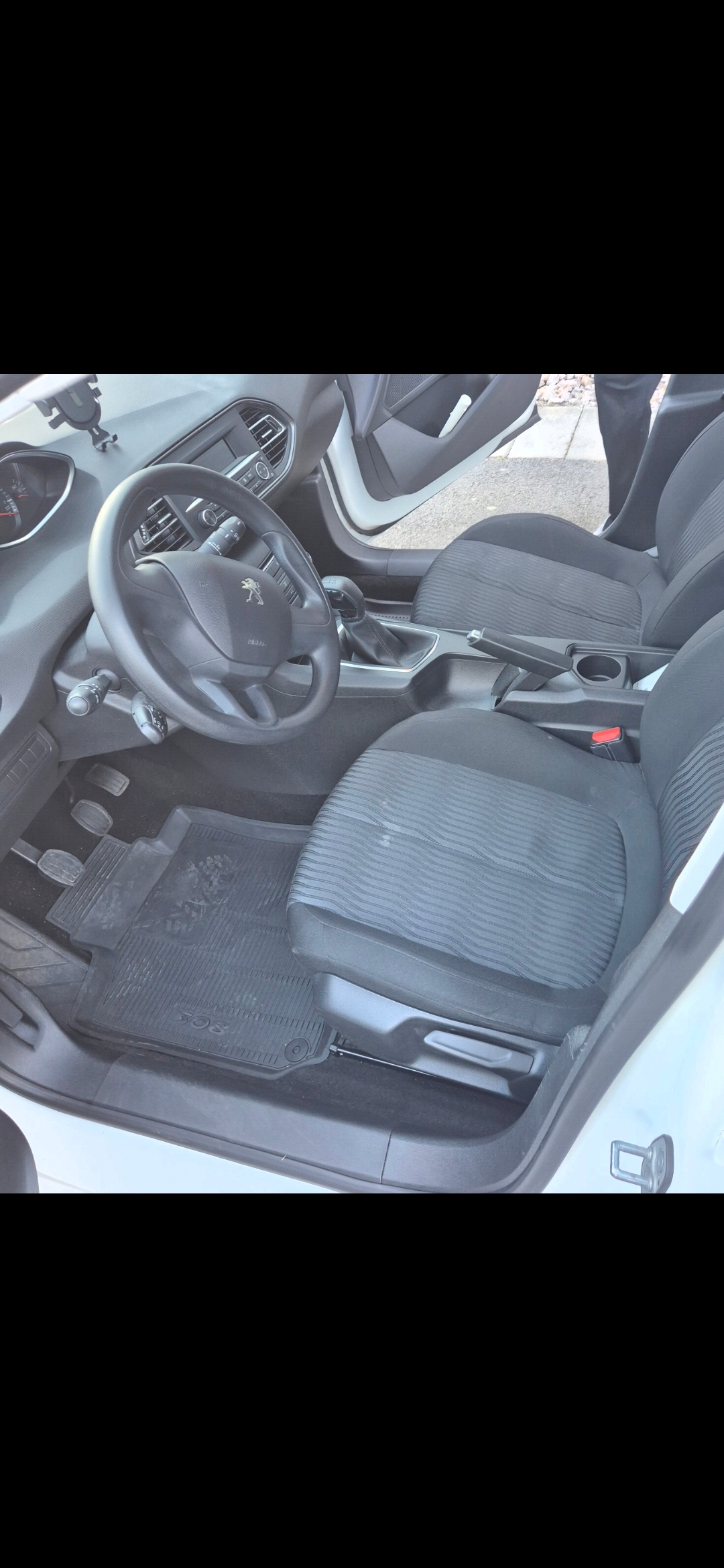 Peugeot 308 1.2 VTi 82 Manuell 2016, bild 4/4
