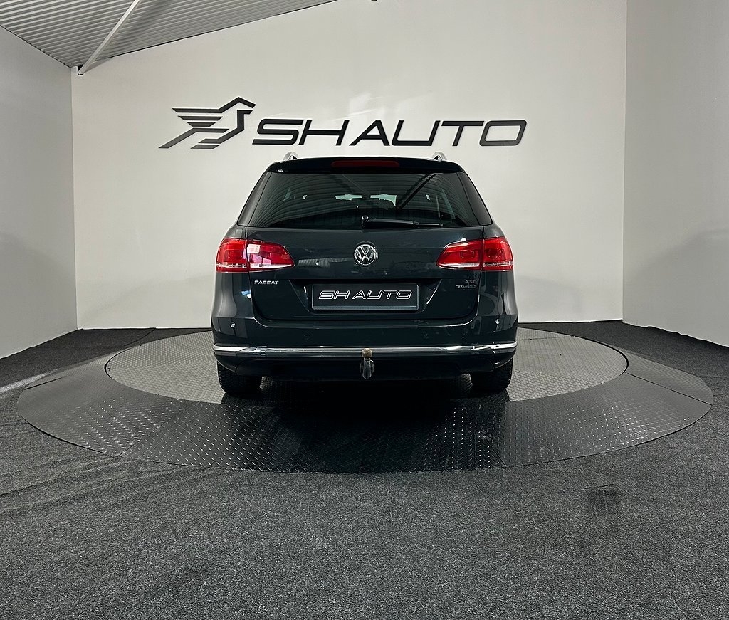 Volkswagen Passat 2011, bild 6/10