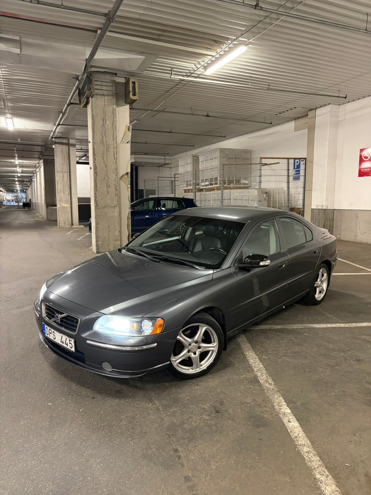 Volvo S60 2.4D Automatisk 2008, bild 2/51