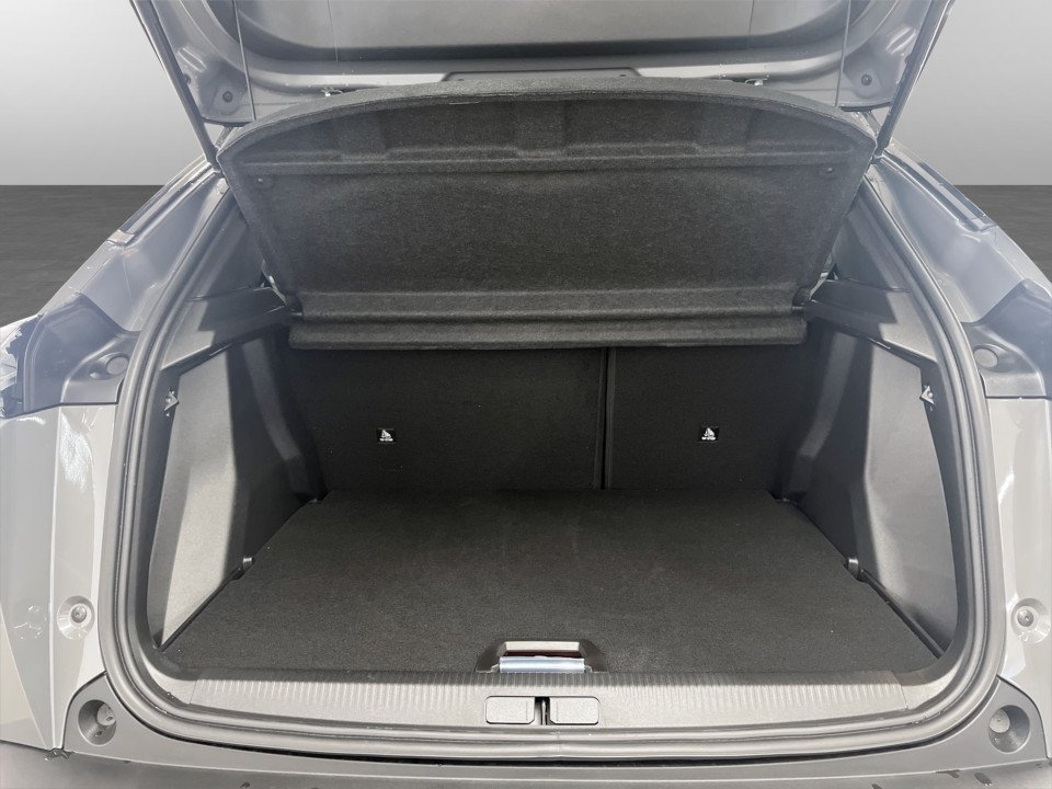 Peugeot 2008 GT Hybrid Aut 2026, bild 7/10