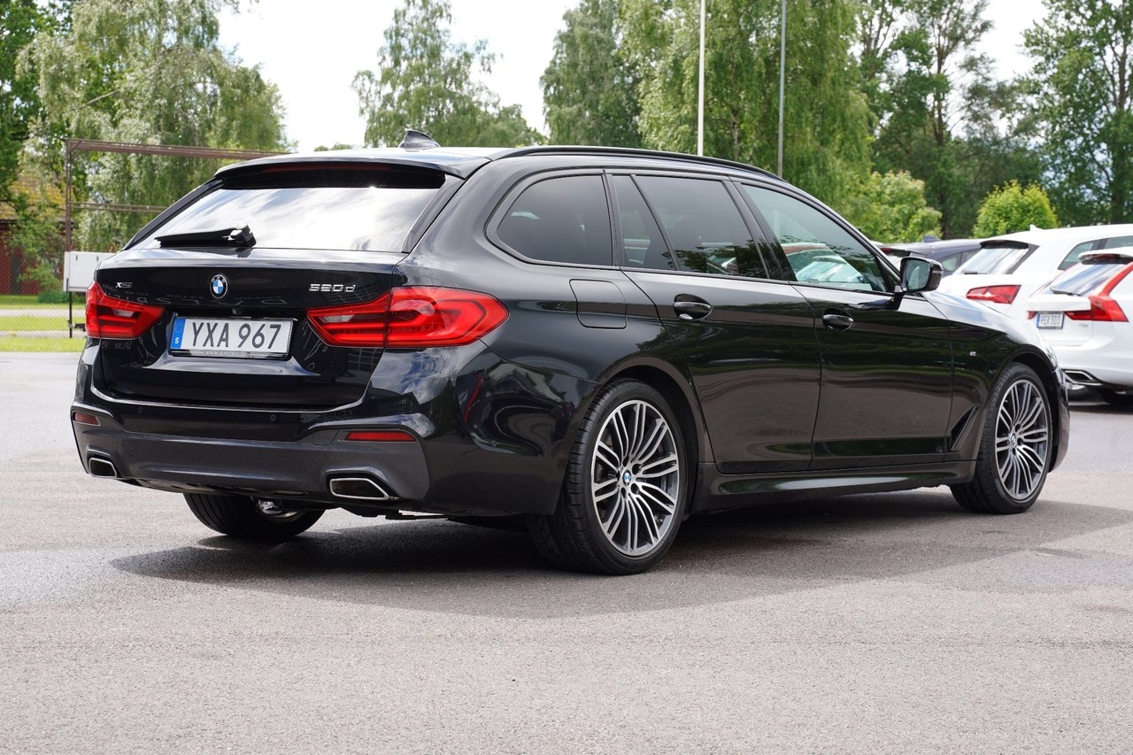 BMW 520 2019, bild 2/10