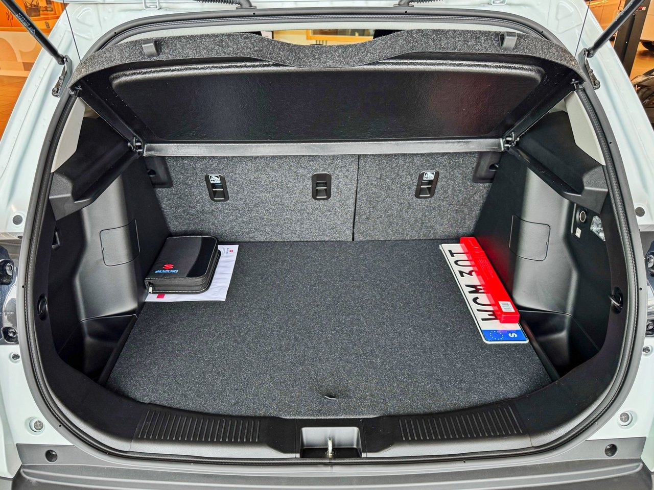 Suzuki S-Cross 2026, bild 6/7