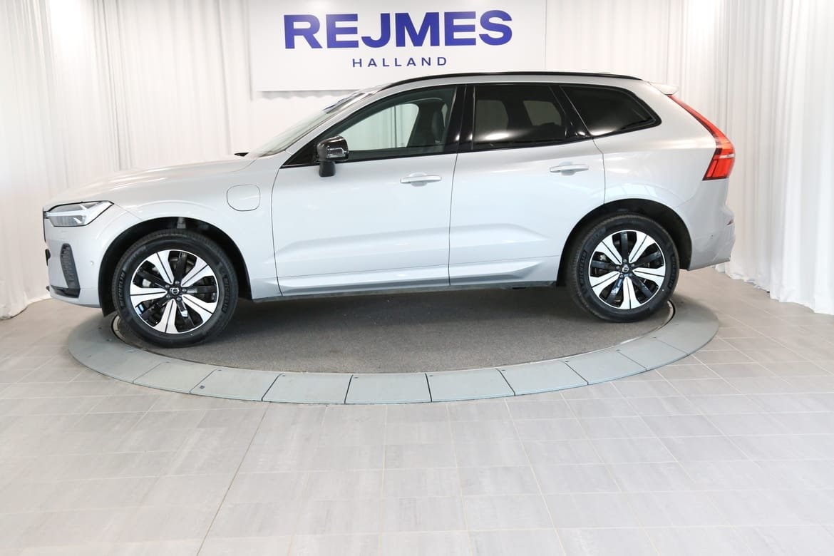 Volvo XC60 T6 Plus Dark Nordic Edition 2025, bild 4/10