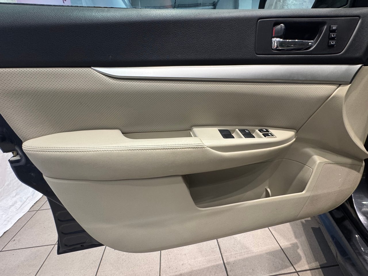 Subaru Legacy 2011, bild 7/12