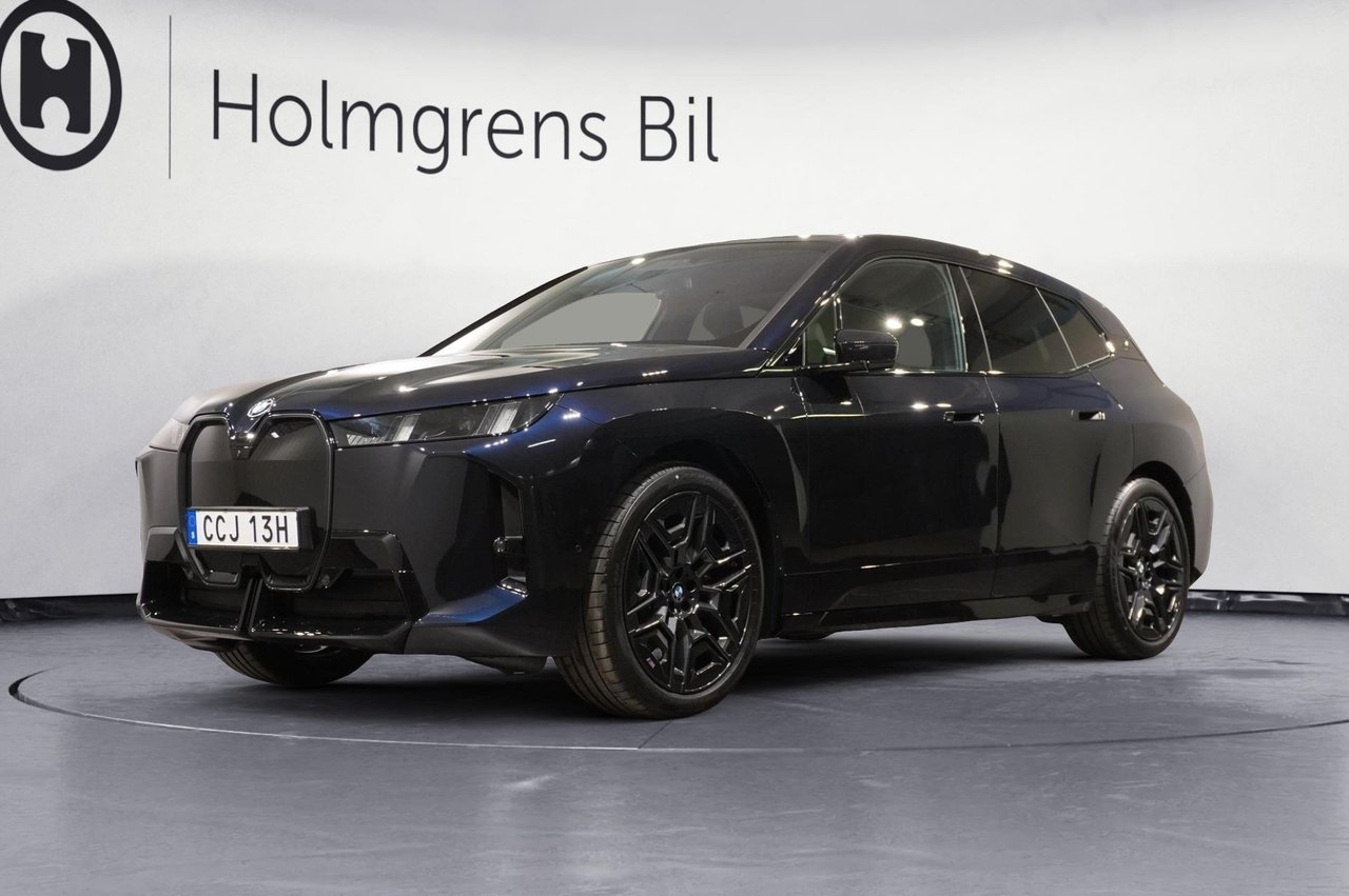 BMW iX