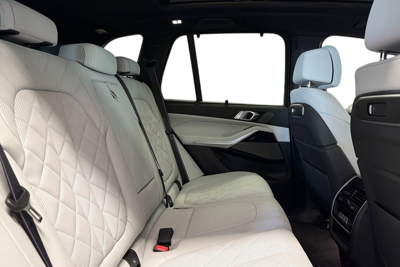 BMW X5 xDrive 50e M-sport Pro 2025, bild 7/10