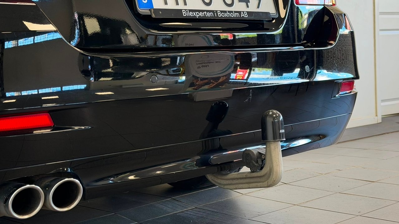 BMW 530 d xDrive Sedan 2015, bild 7/26