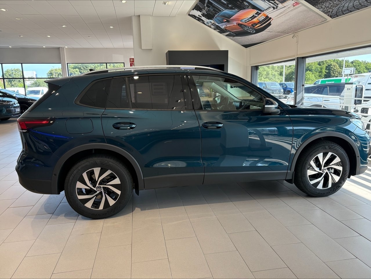 Volkswagen Tiguan Special Edition 150hk 2026, bild 6/10