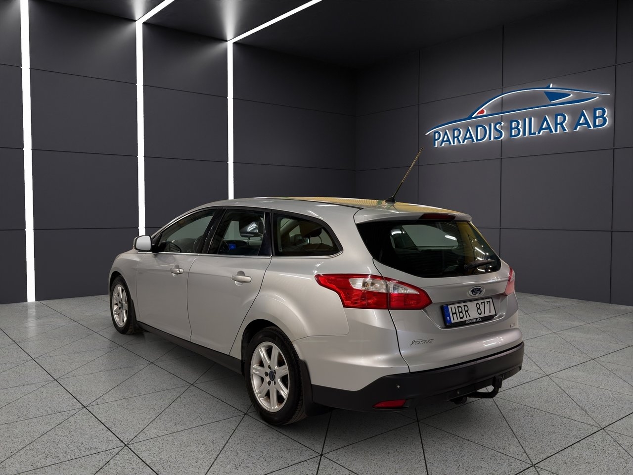 Ford Focus 2012, photo 3/35