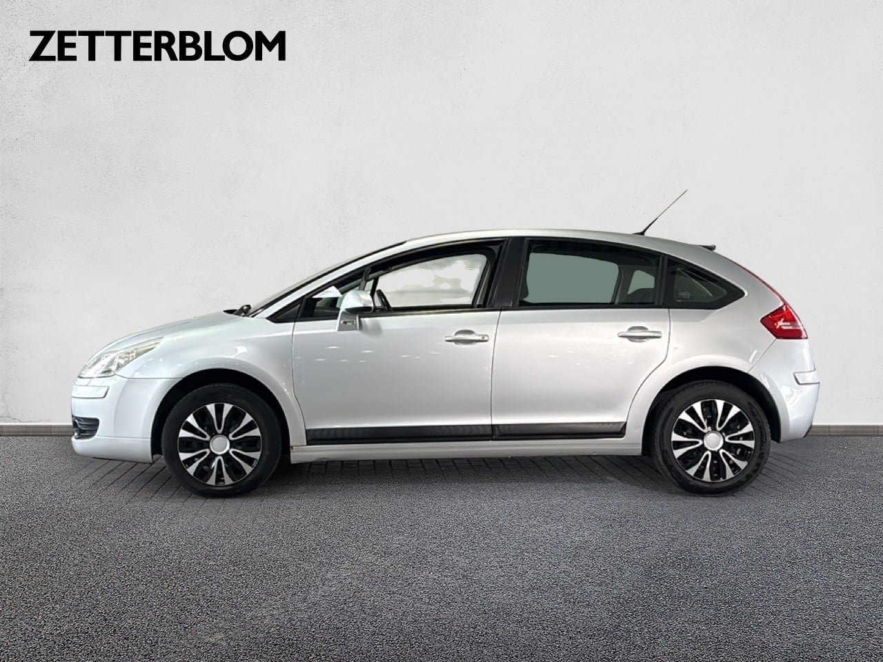 Citroen C4 1.6 bioflex 109hk 2008, kuva 2/13