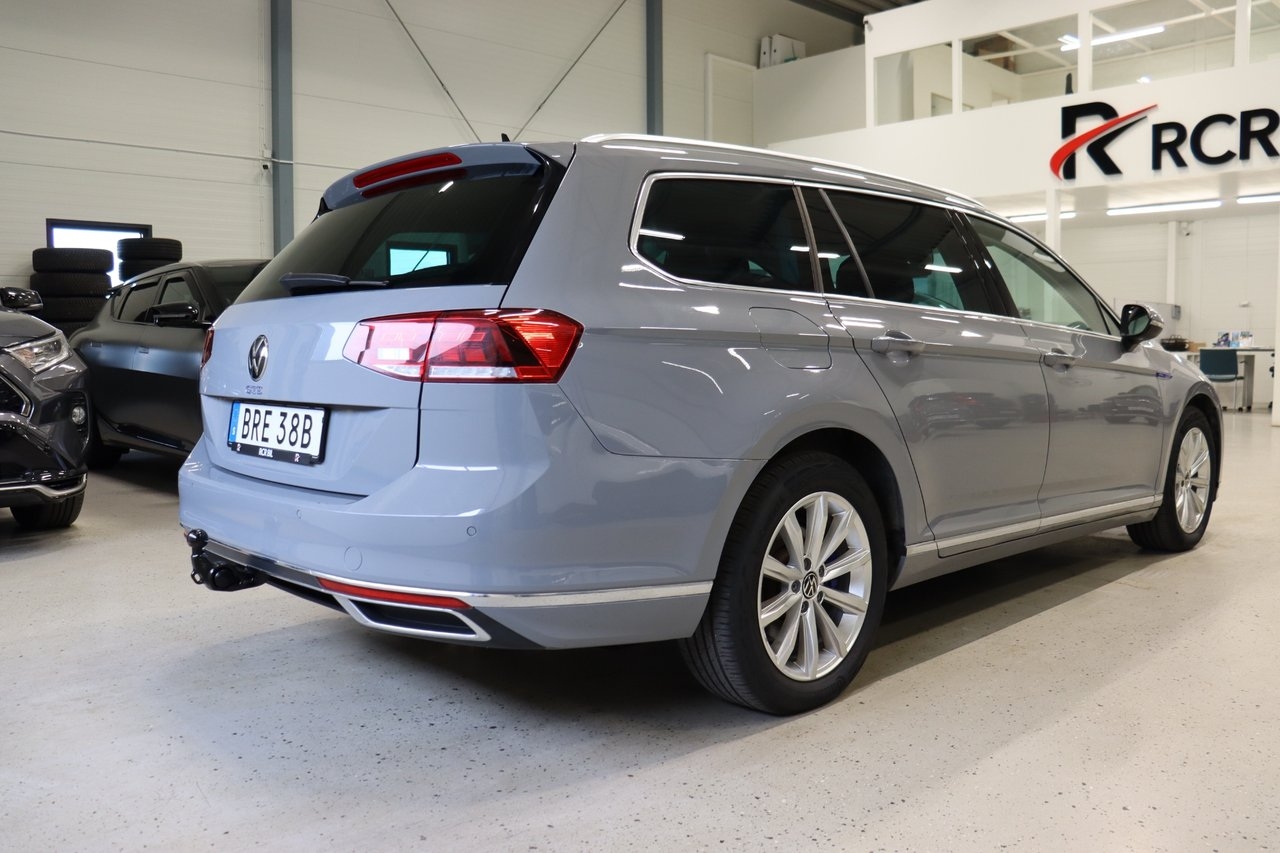 Volkswagen Passat 2023, bild 6/27