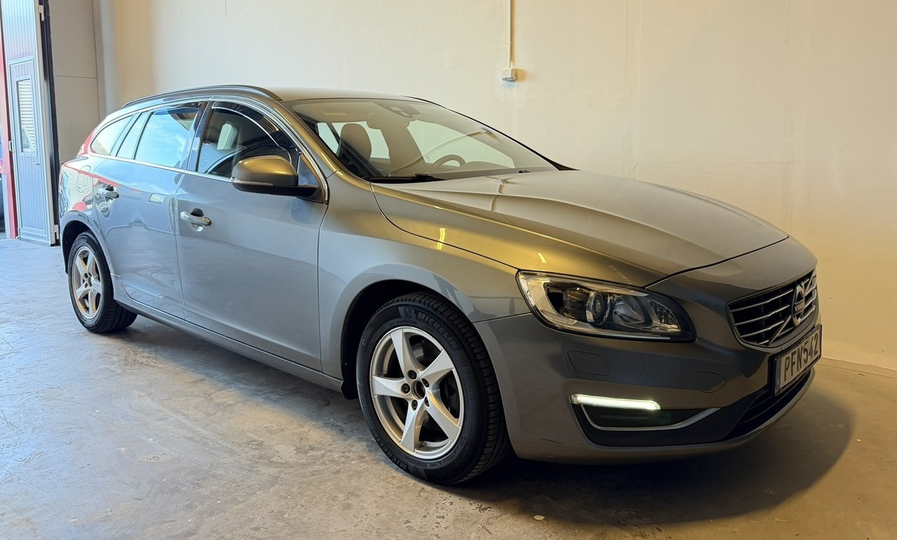 Volvo V60 D4 Geartronic Momentum Euro 6 2017, bild 7/10