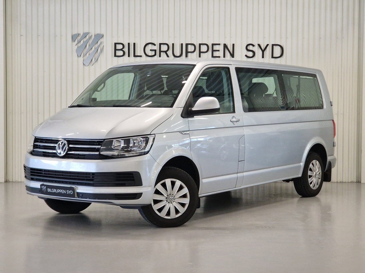 Volkswagen Caravelle 2018, bild 2/20