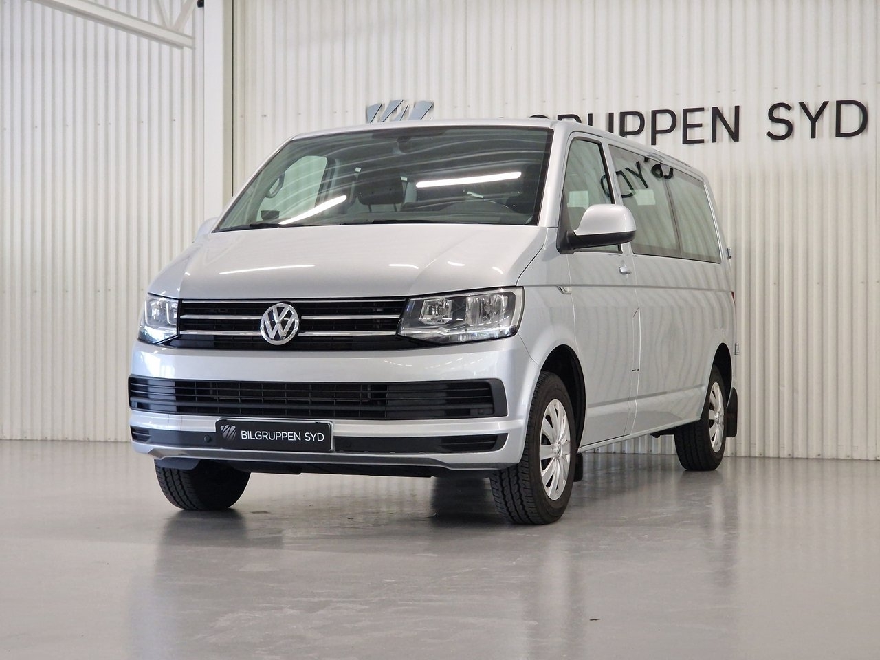 Volkswagen Caravelle 2018, bild 4/20